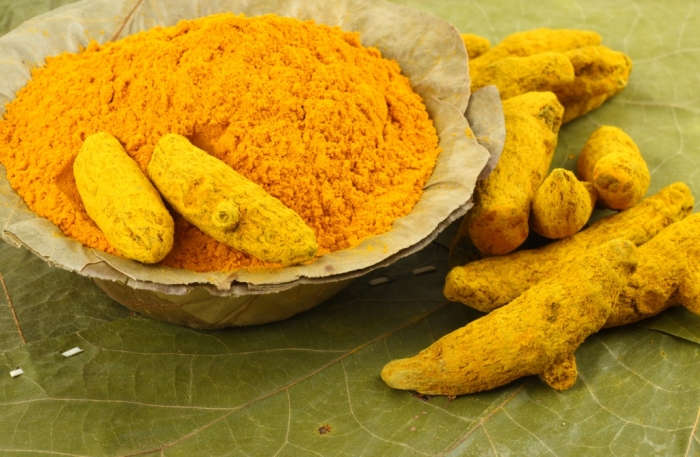 http://www.promotehealthwellness.com/wp-content/uploads/2010/12/4320882_turmeric1.jpg